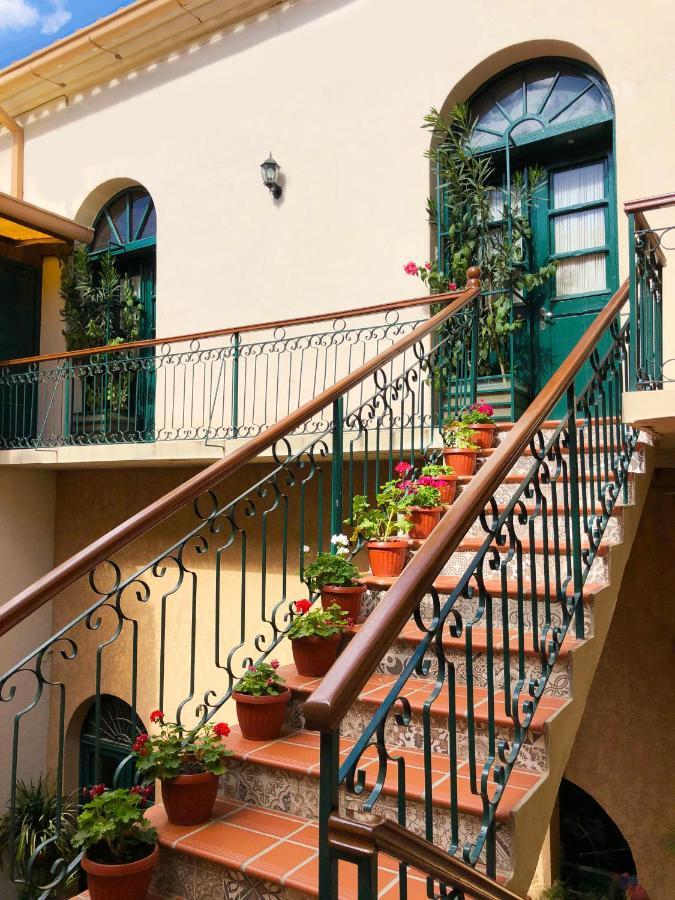 Hotel Casona Gloria Tarija Exterior foto
